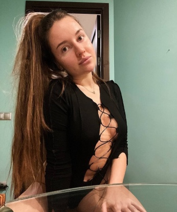 Анина